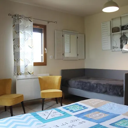 D'hotes Le Clos Fleuri Bed & Breakfast Criel-sur-Mer