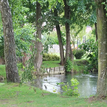 Bed and Breakfast D'hotes Le Clos Fleuri 3*
