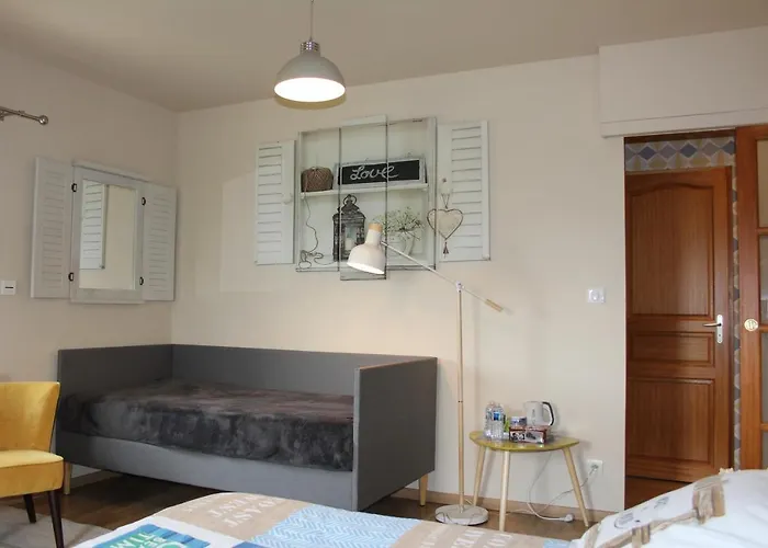 D'hotes Le Clos Fleuri 3*