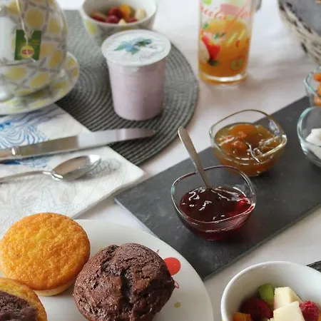 D'hotes Le Clos Fleuri 住宿加早餐酒店 3*